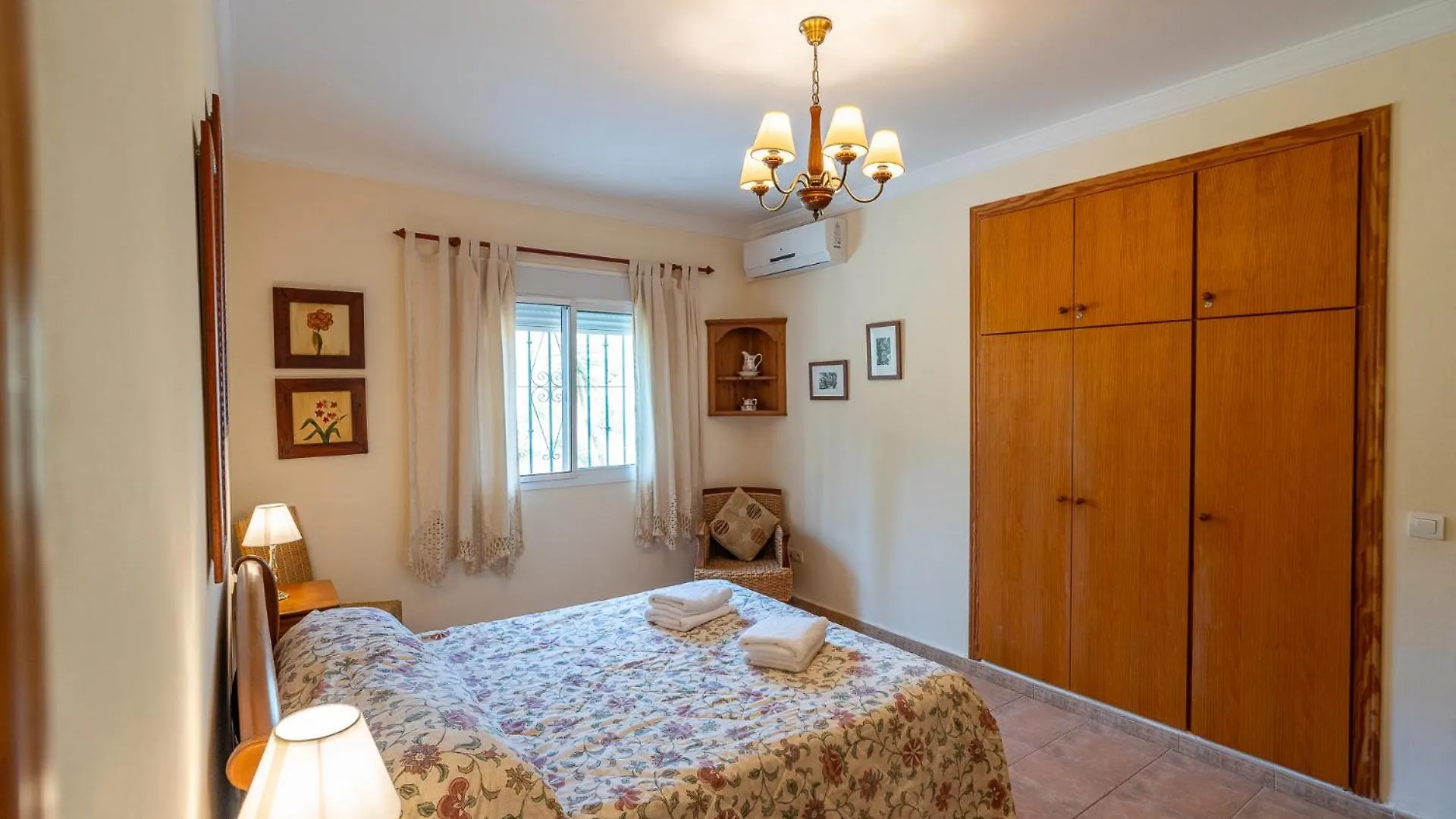 Villa Chispas Superb Views Heated Pool Los Romanes
